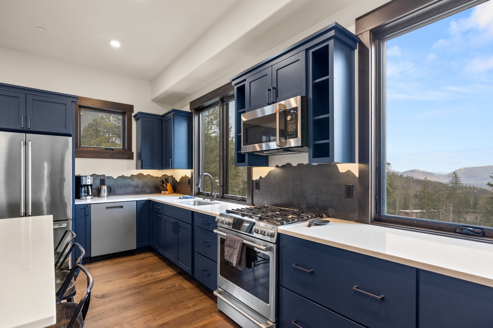 3868 Gelande Street 6 Property Photo 17