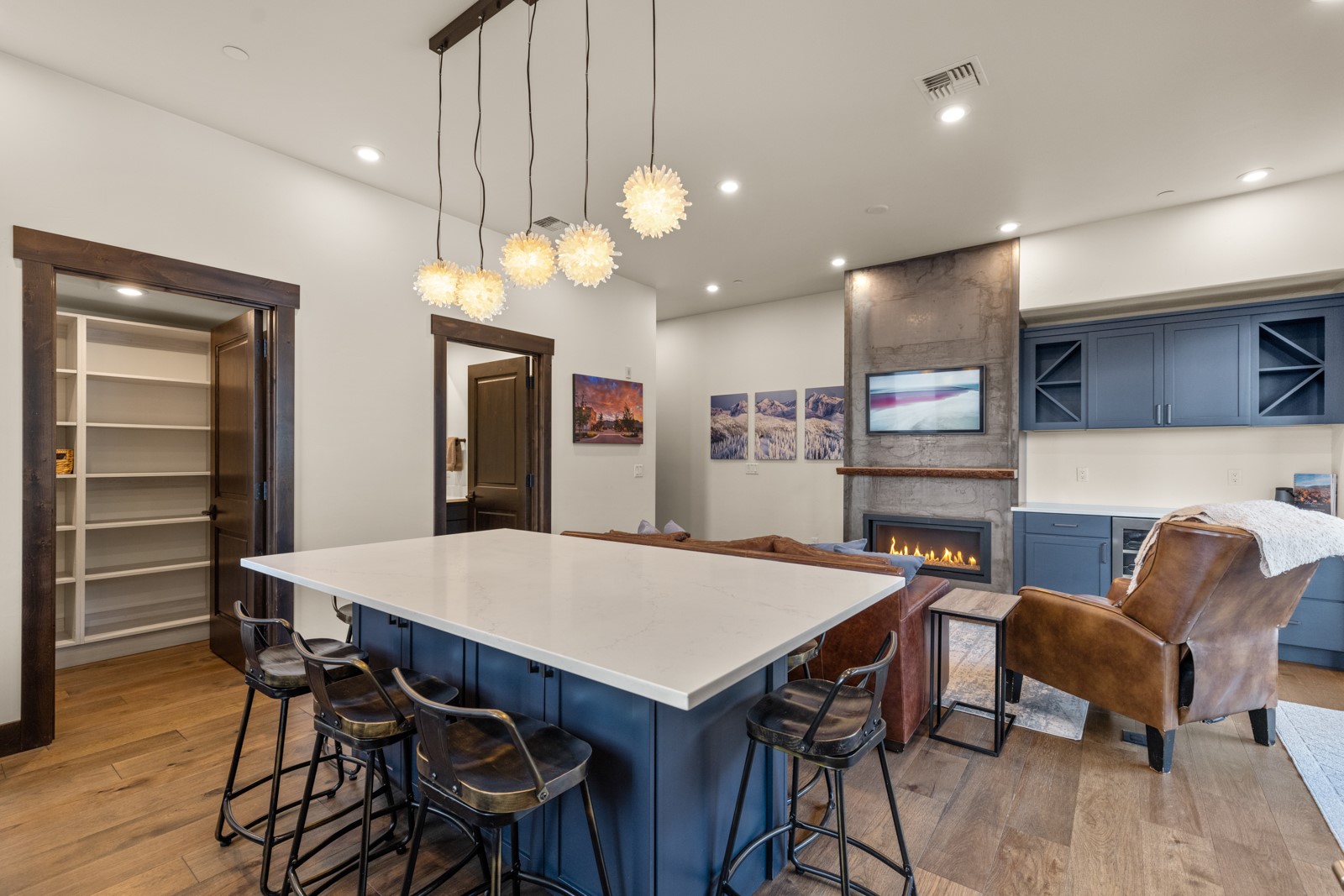 3868 Gelande Street 6 Property Photo 19