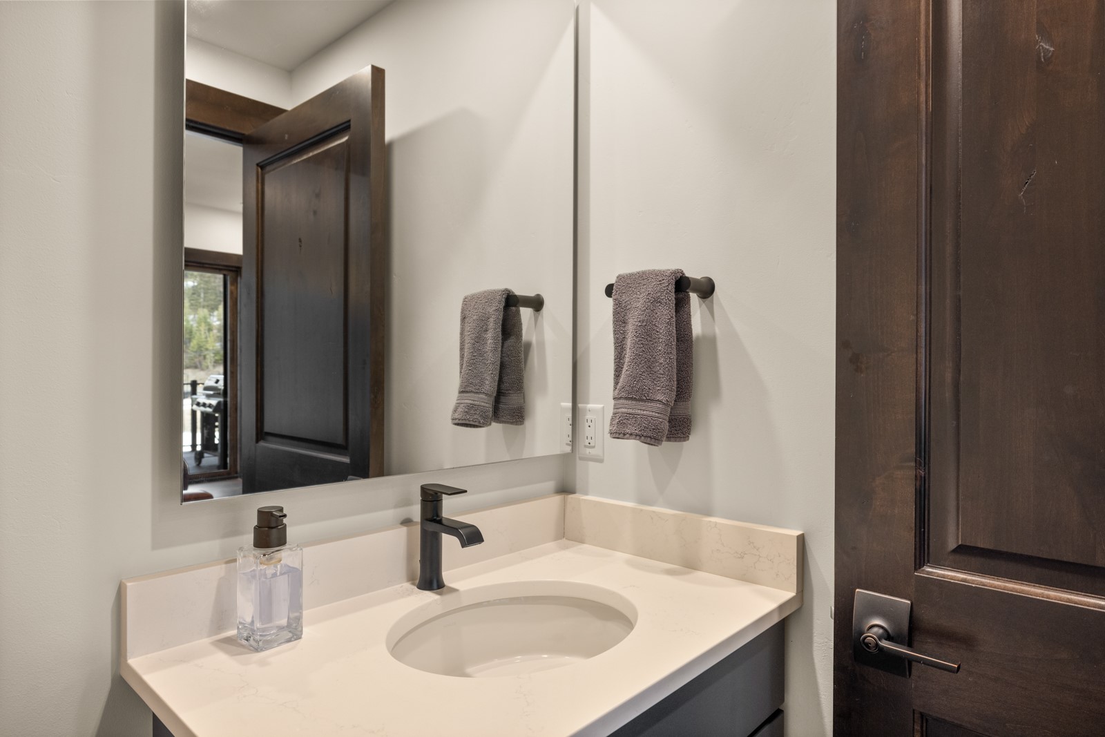 3868 Gelande Street 6 Property Photo 21