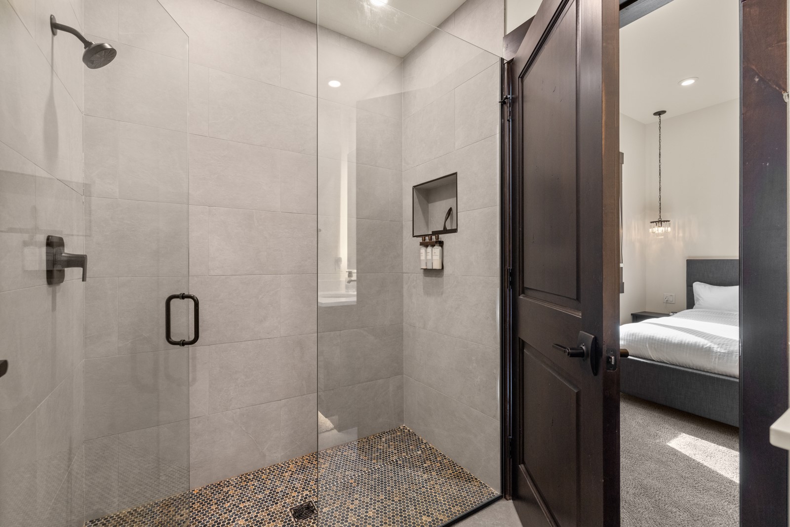 3868 Gelande Street 6 Property Photo 26