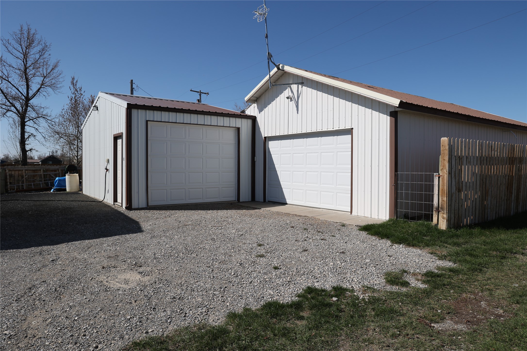 613 Dupuyer Avenue Property Photo 6