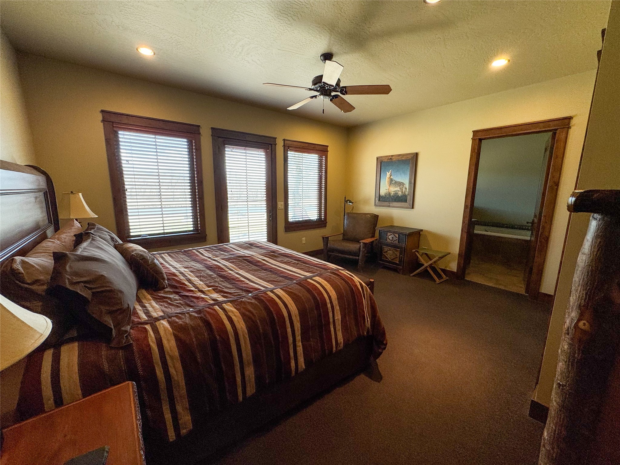 100 Snowberry Path Property Photo 9