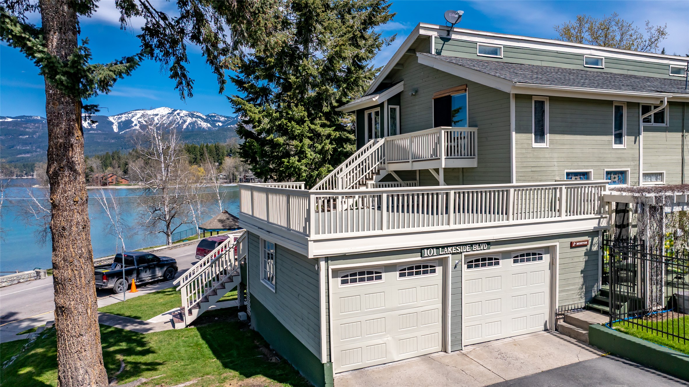 101 Lakeside Boulevard Property Photo 14