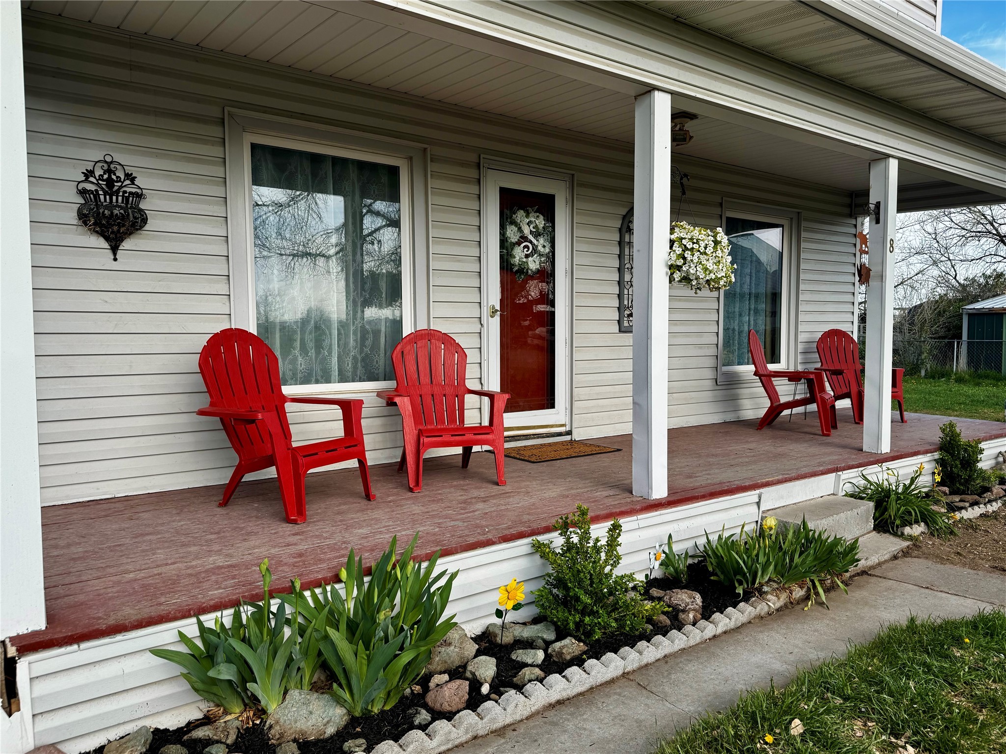 8 Lewis Street Property Photo 4
