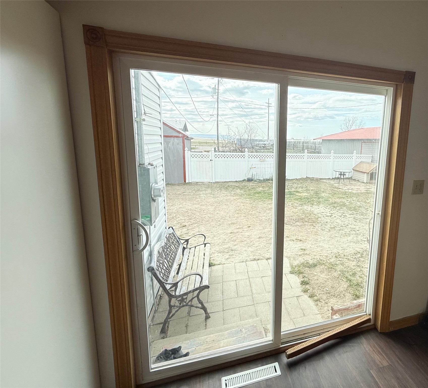 8 Lewis Street Property Photo 20