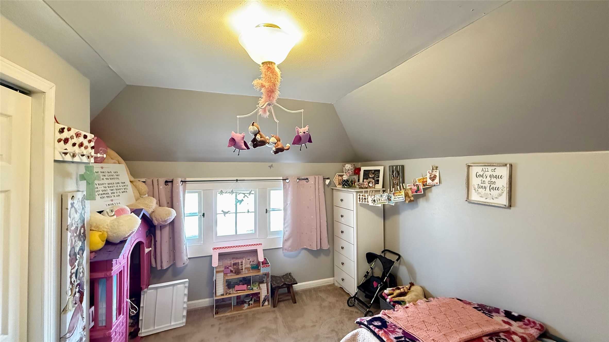 8 Lewis Street Property Photo 42