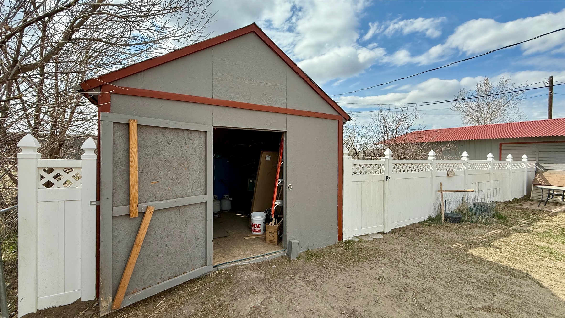 8 Lewis Street Property Photo 59