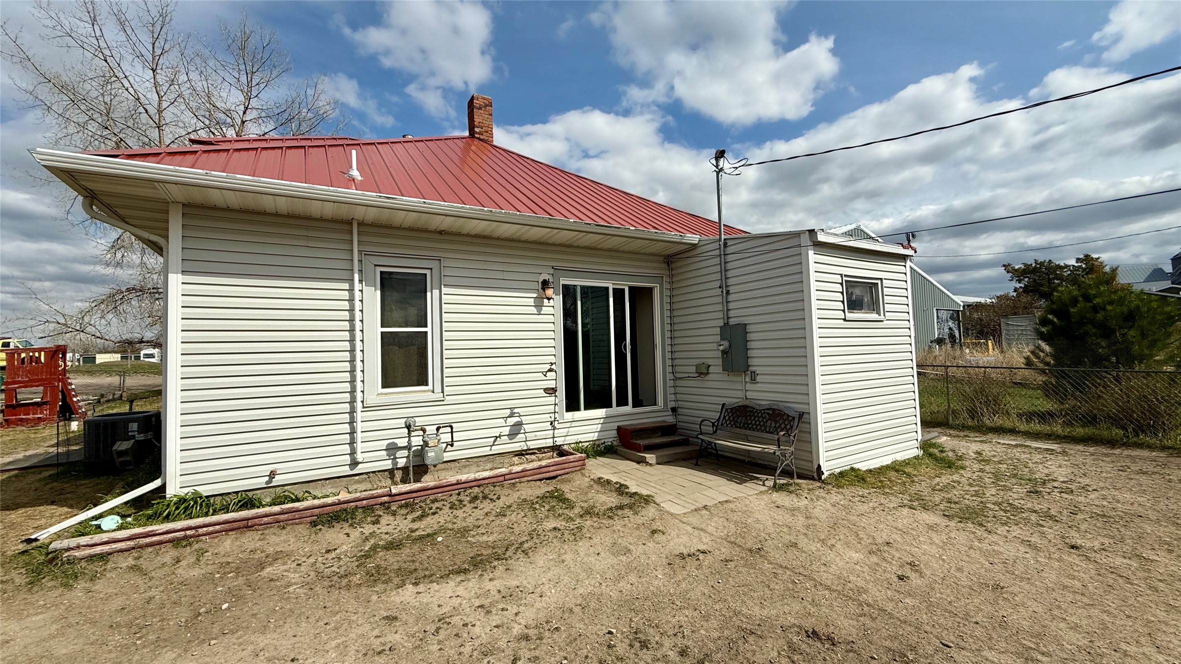 8 Lewis Street Property Photo 68