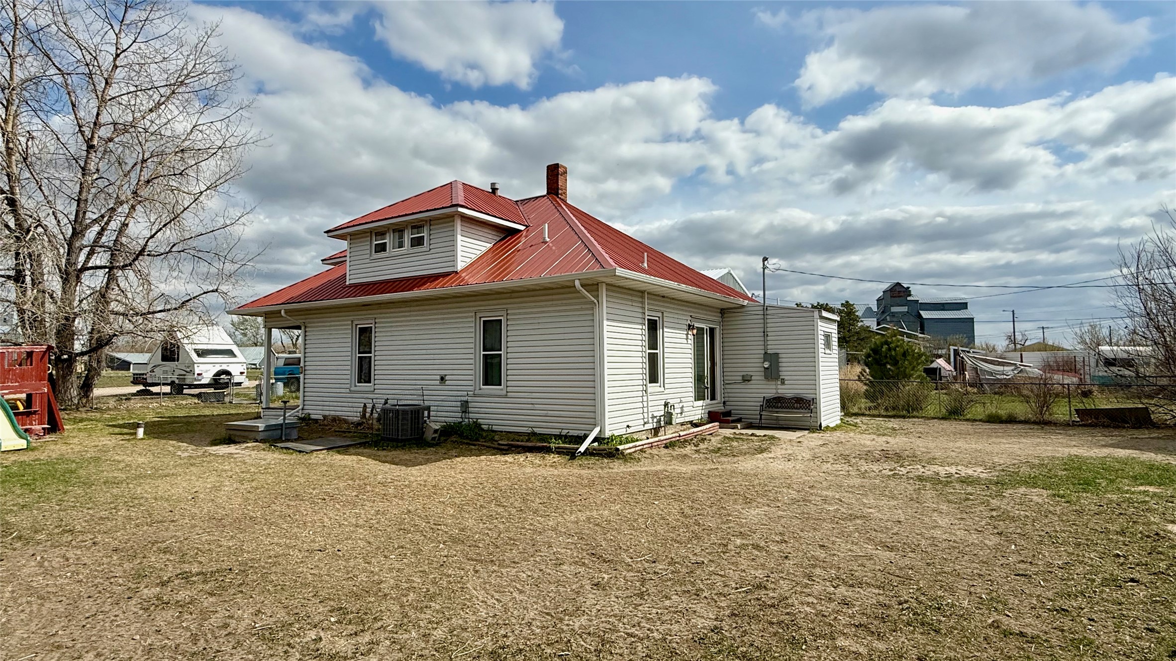 8 Lewis Street Property Photo 69