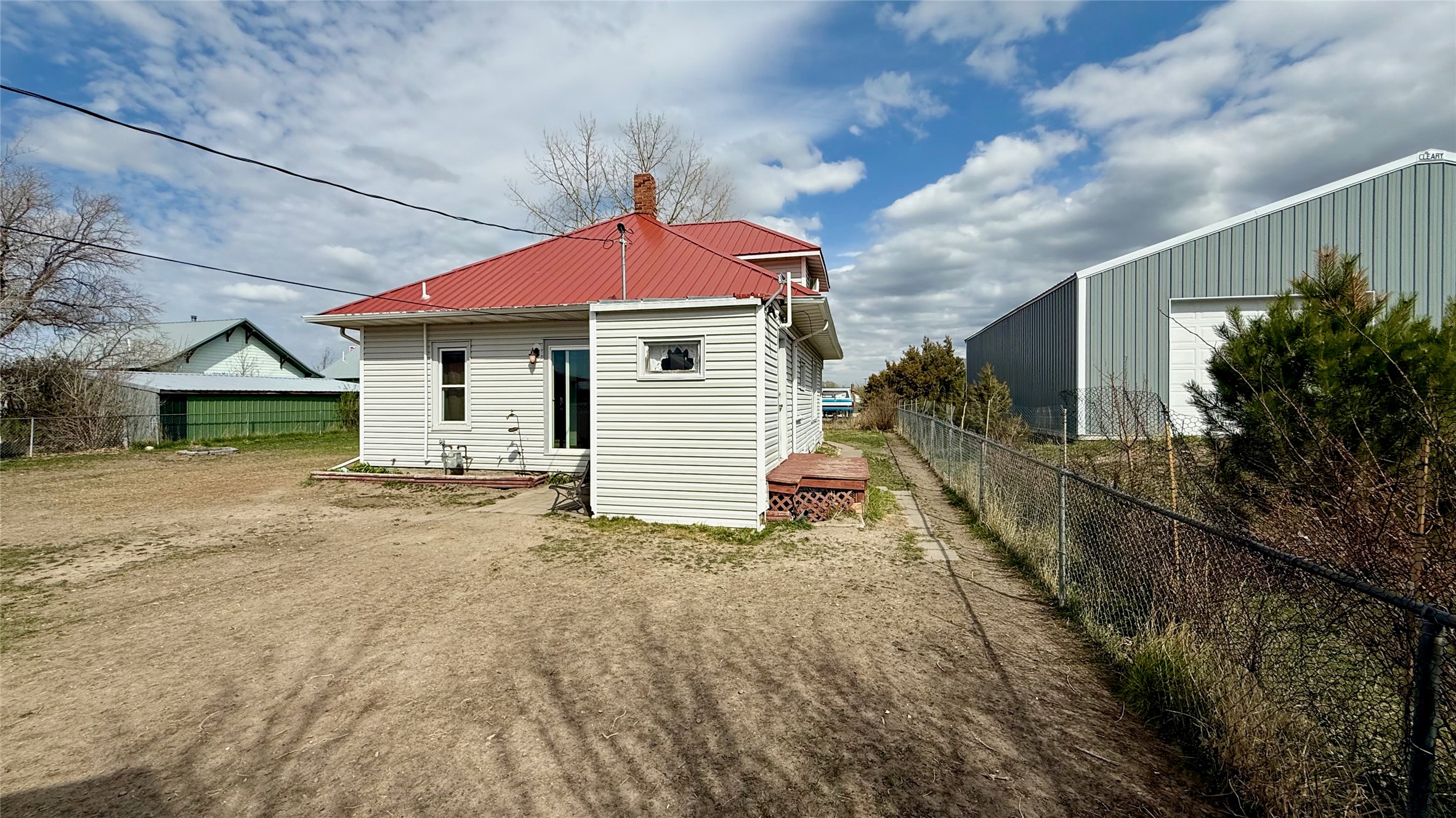 8 Lewis Street Property Photo 70