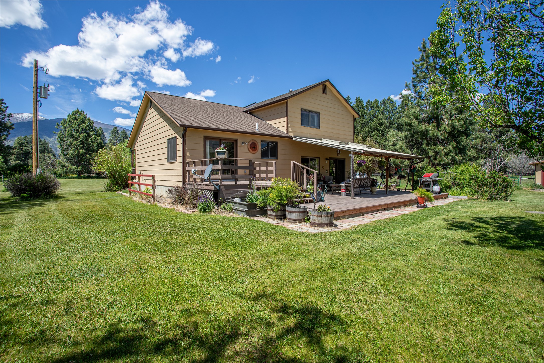 19720 Leo Hansen Road Property Photo