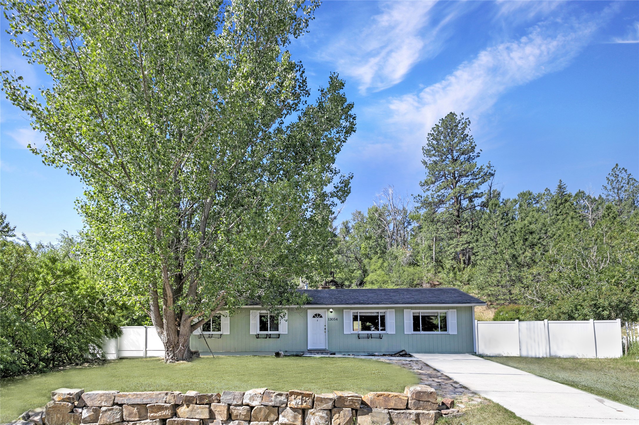 13054 Kimwood Drive Property Photo 1