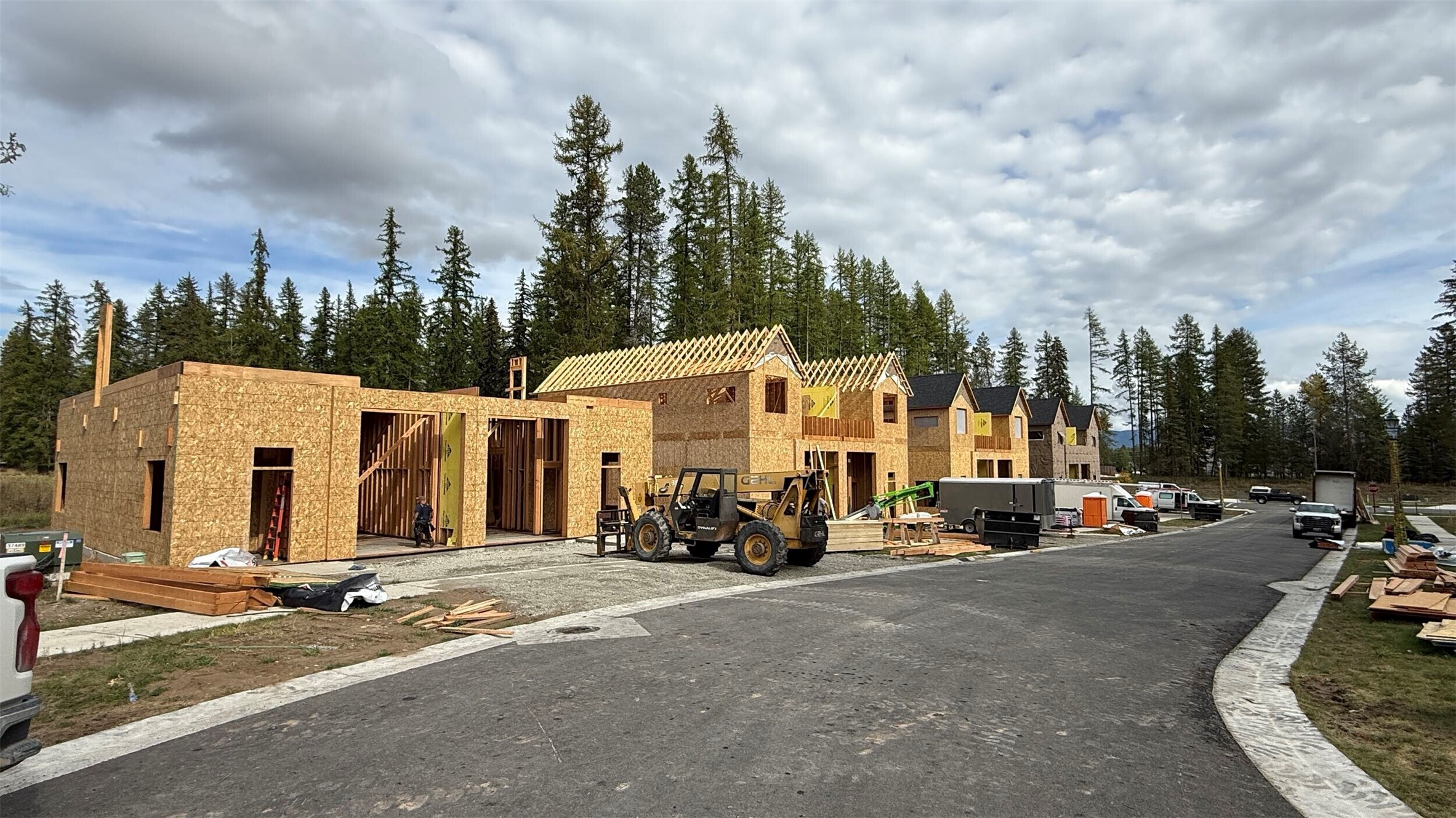 262 Canopy Trail Property Photo 1