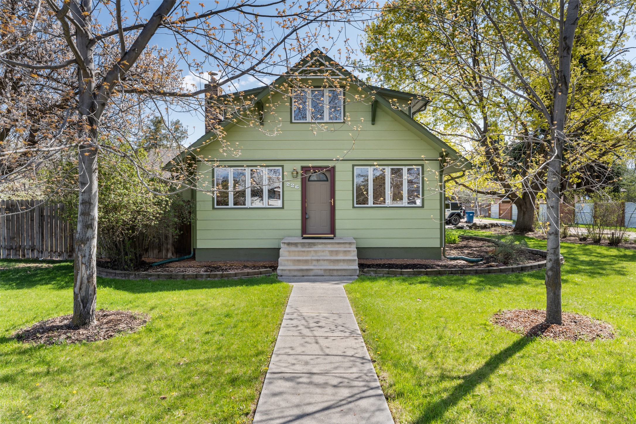 226 S Davis Street Property Photo