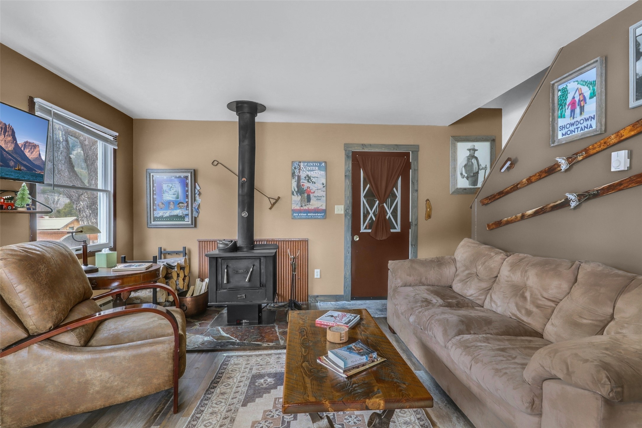 17 S Main Street Property Photo 1