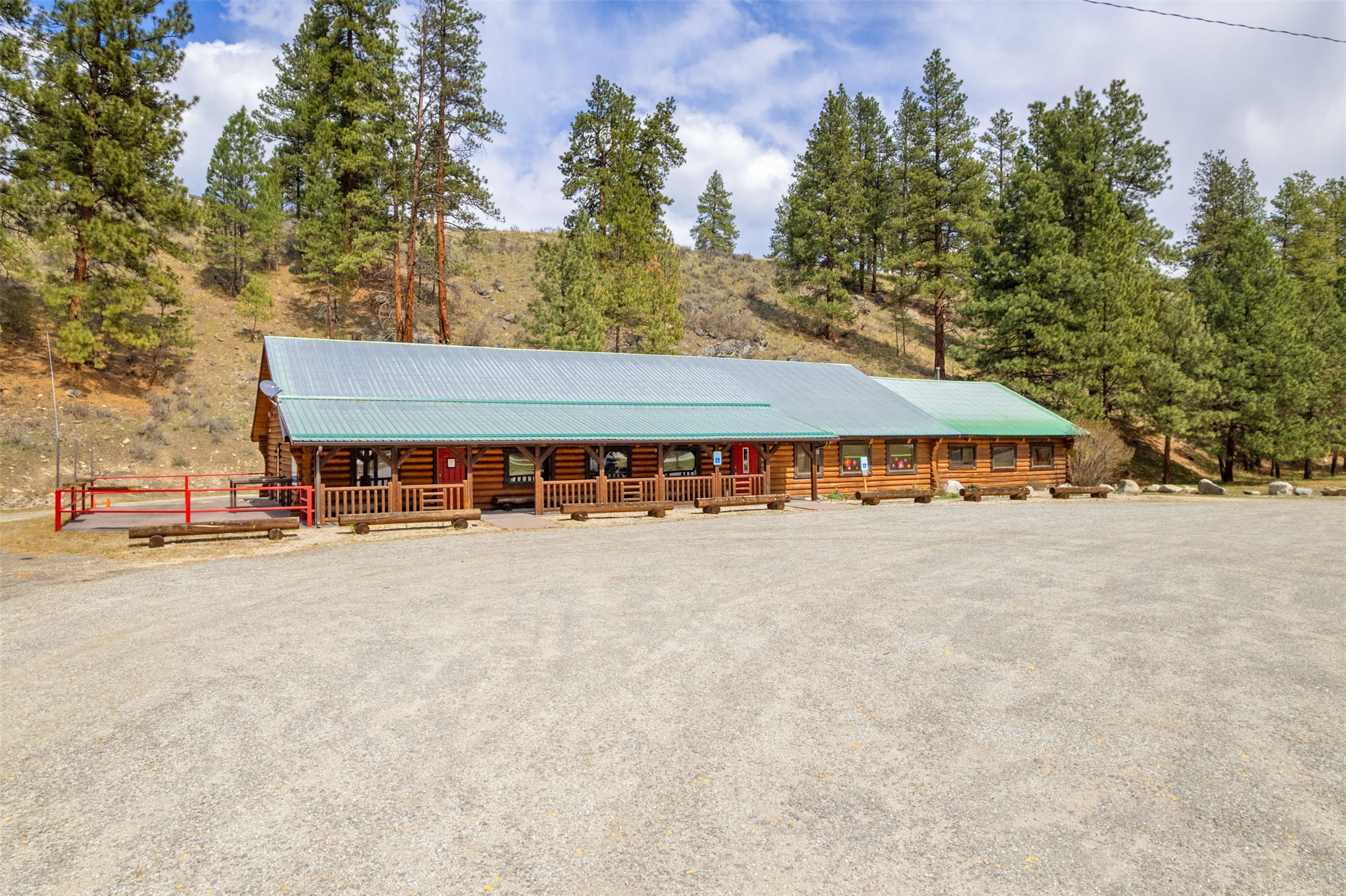 5388 Us Highway 93 S Property Photo