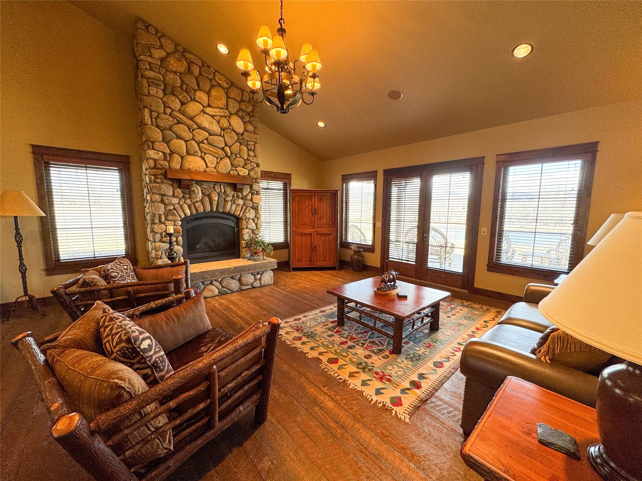 100 Snowberry Path Property Photo 13