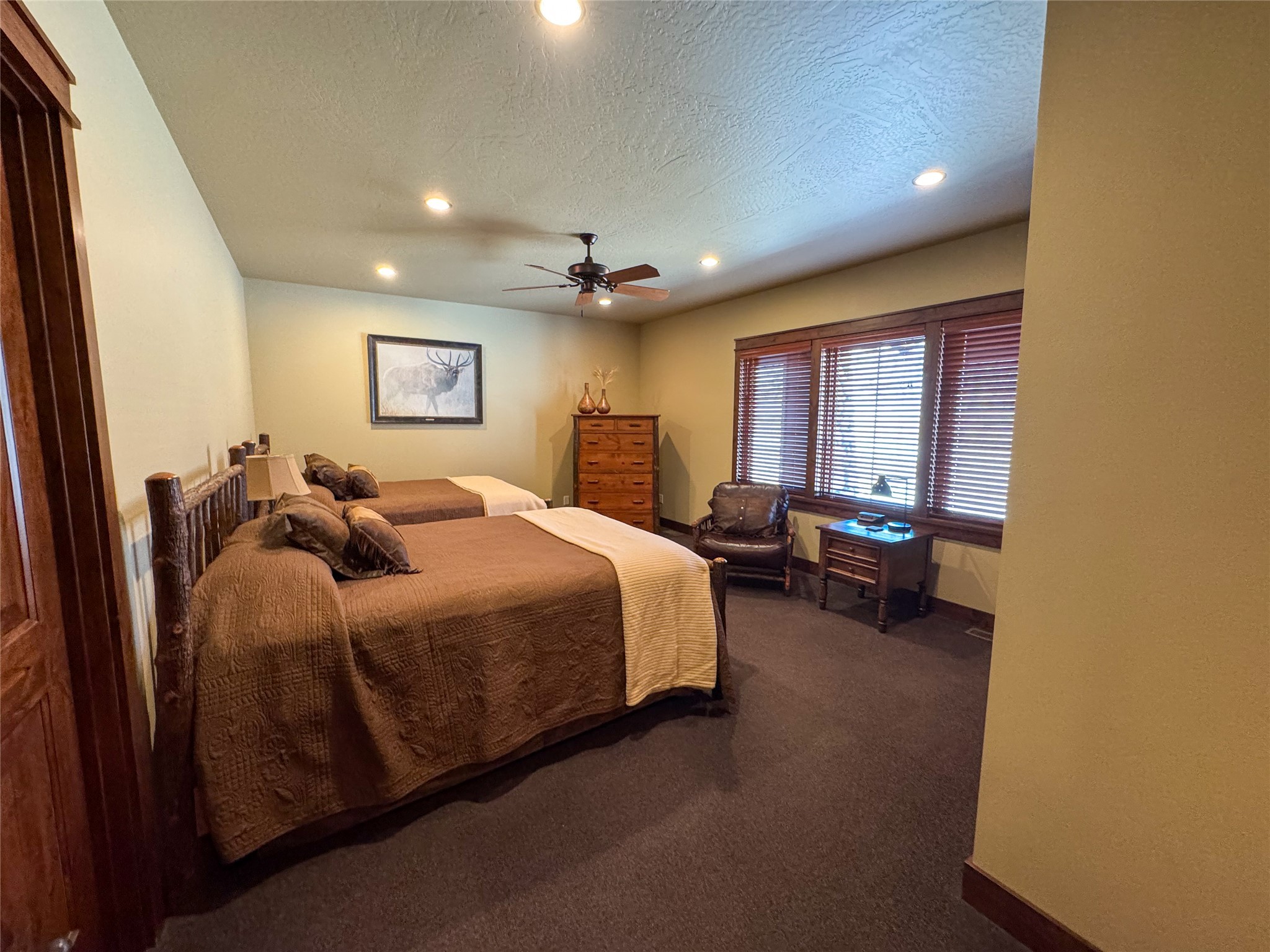 100 Snowberry Path Property Photo 22