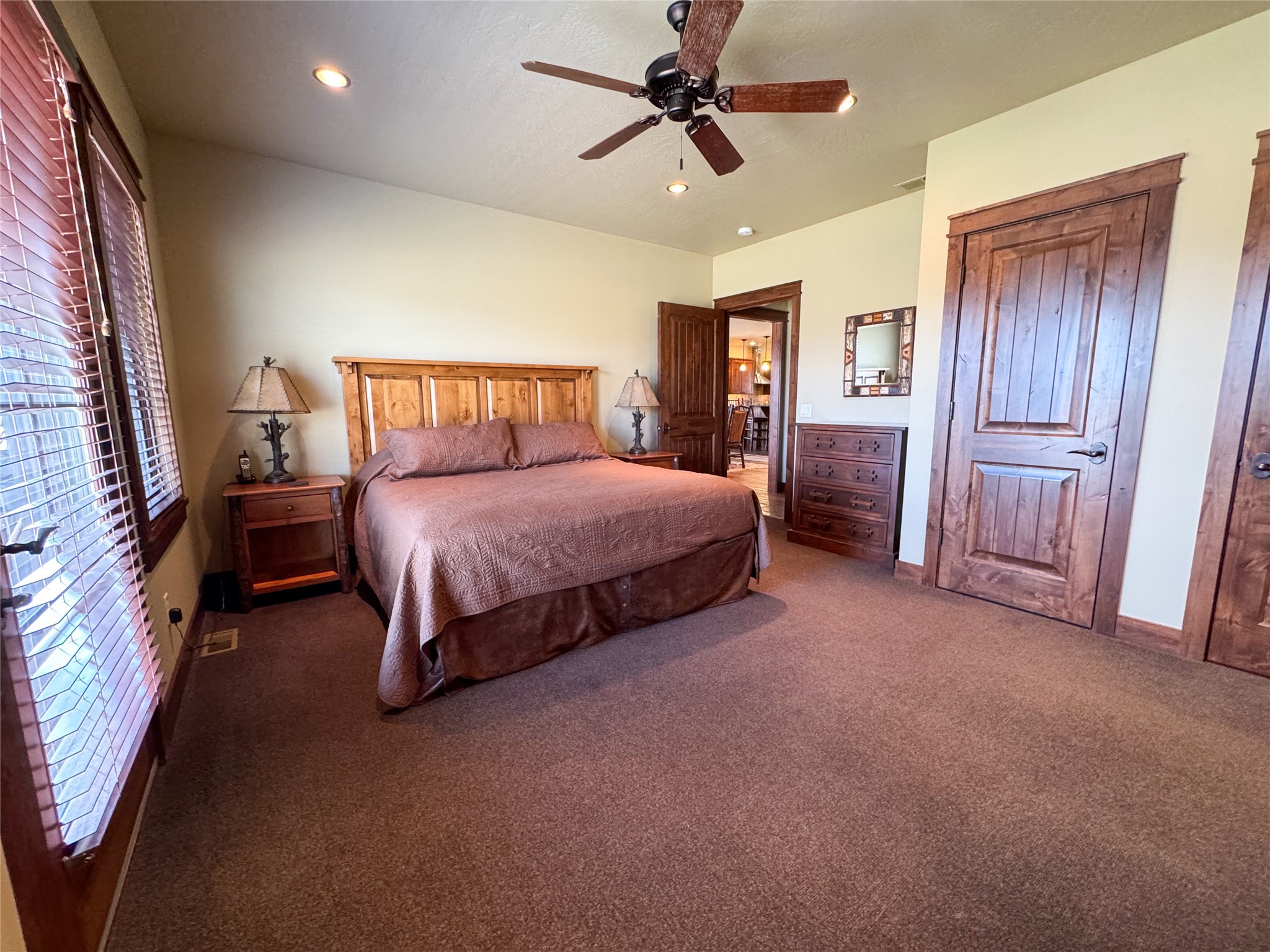 100 Snowberry Path Property Photo 31