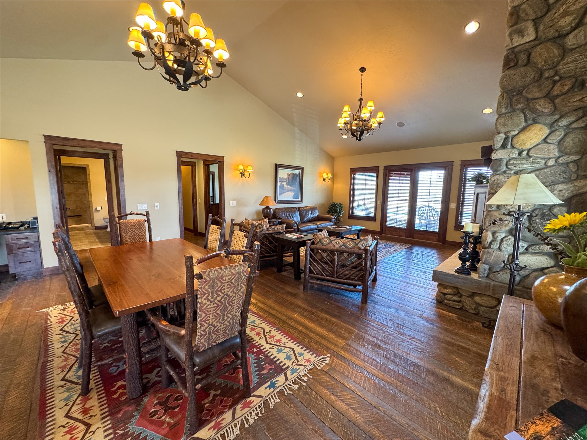 100 Snowberry Path Property Photo 42