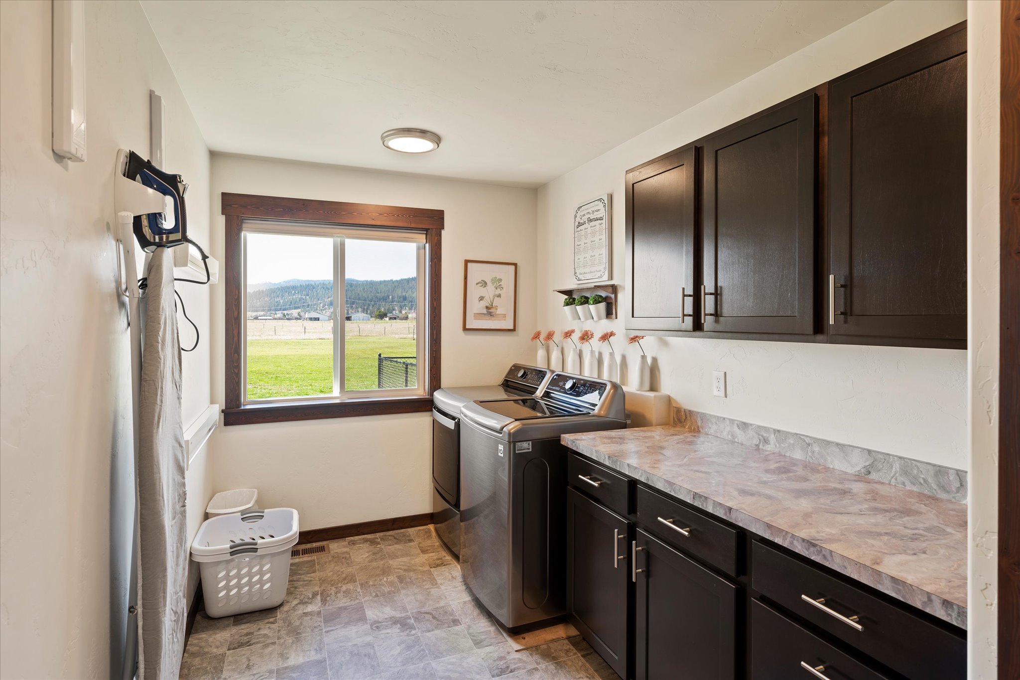 2449 Airport Road Property Photo 27