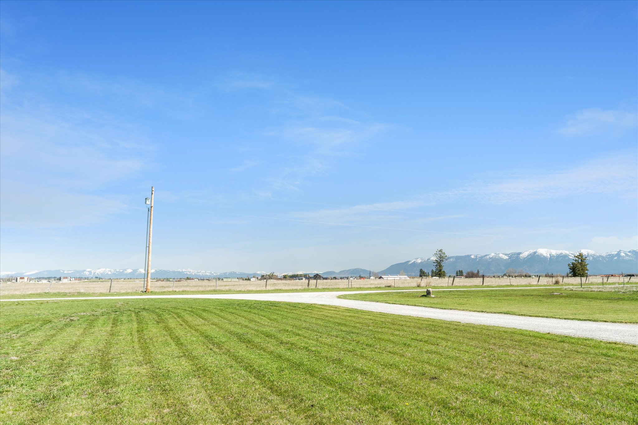 2449 Airport Road Property Photo 31