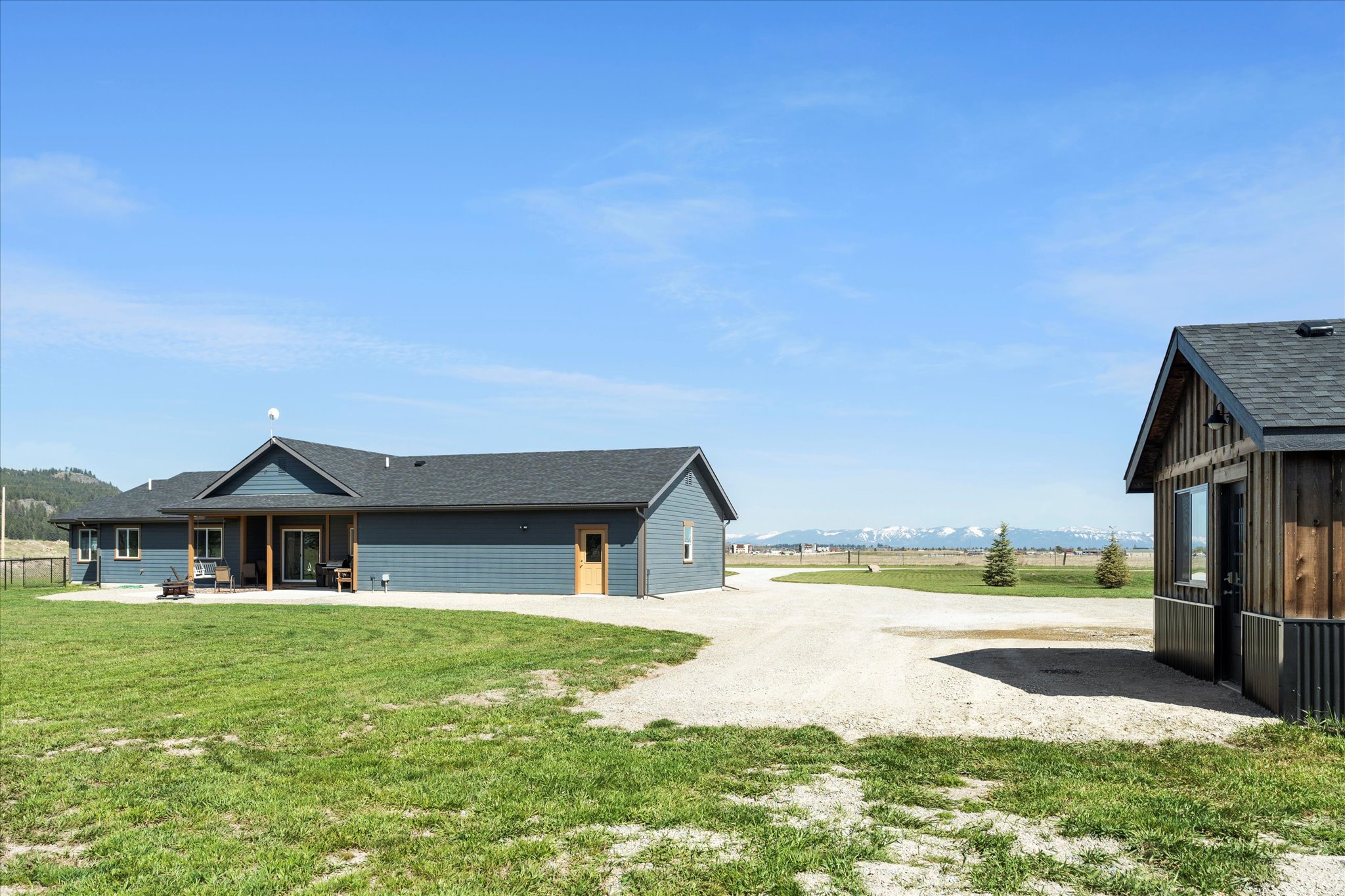 2449 Airport Road Property Photo 43