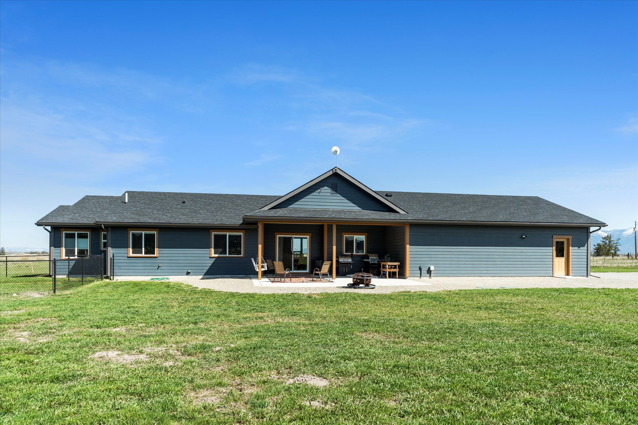2449 Airport Road Property Photo 44
