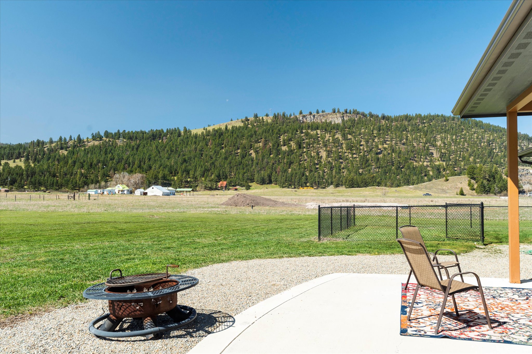 2449 Airport Road Property Photo 48