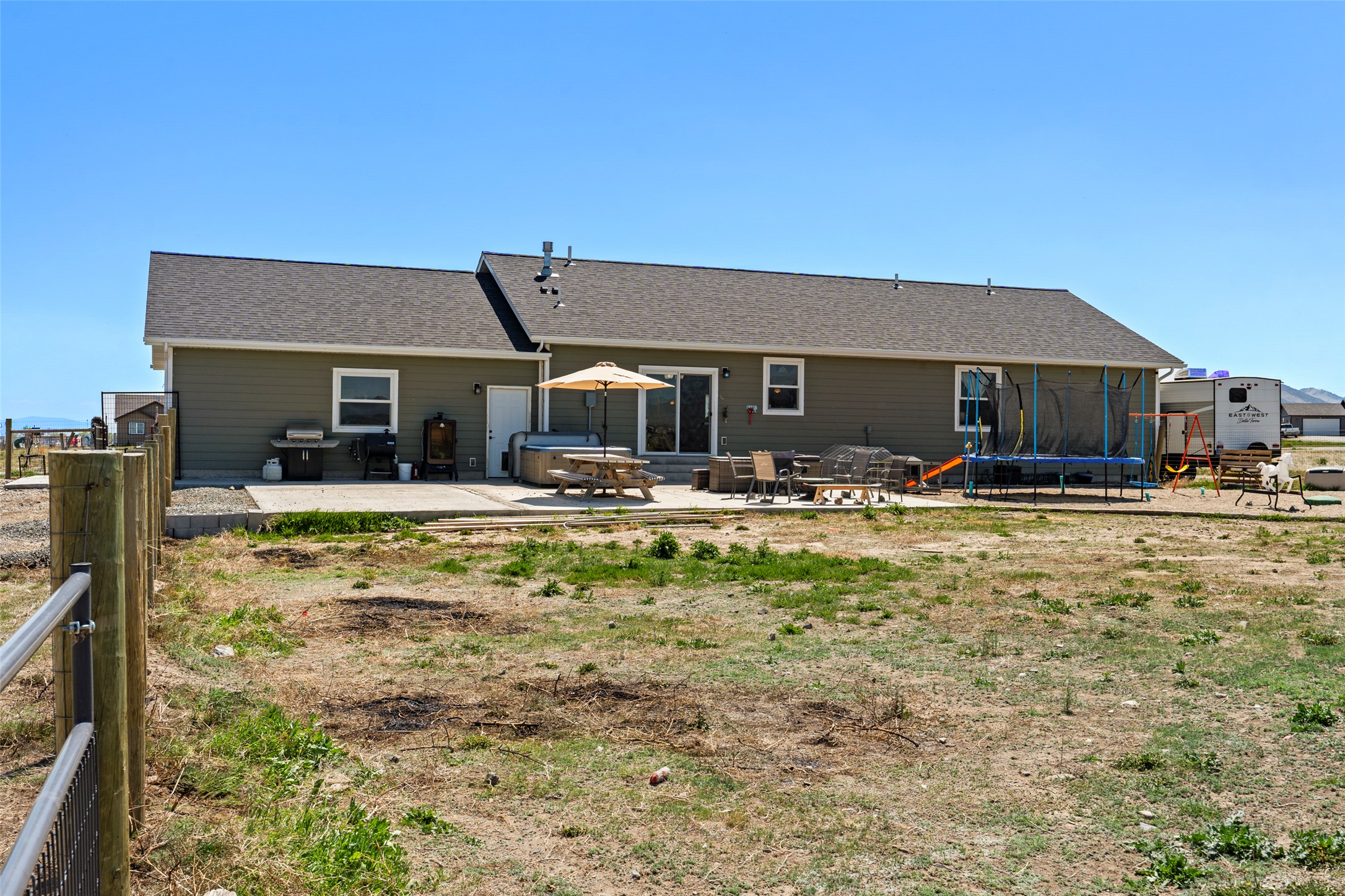 16 Alaska Trail Property Photo 10