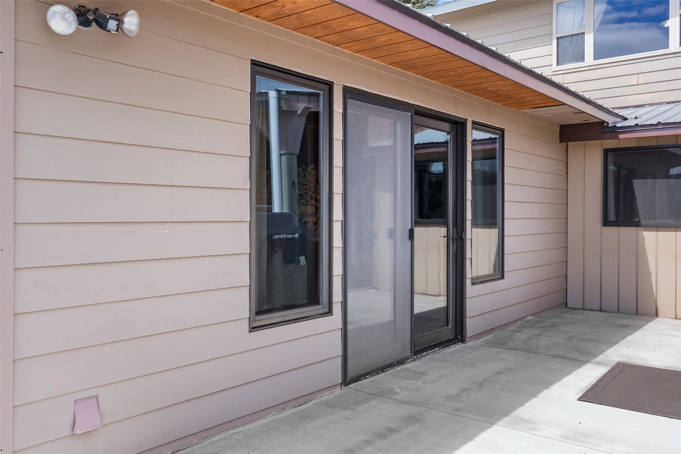 772 Highway 12 E Property Photo 18