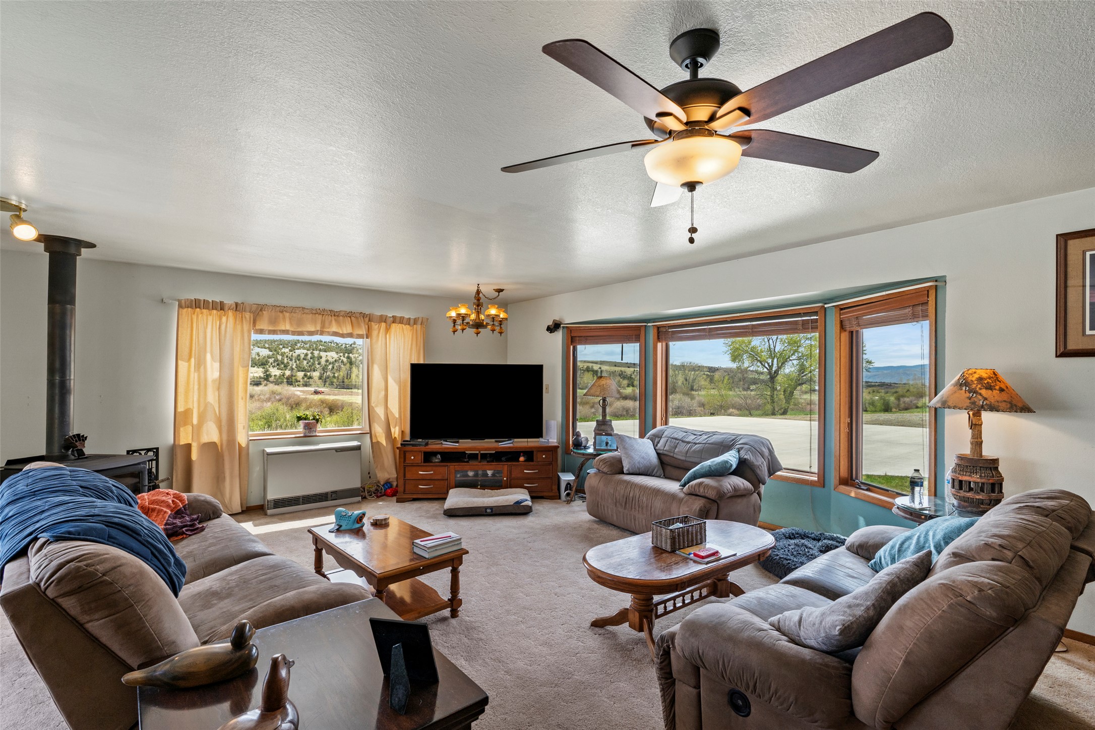 772 Highway 12 E Property Photo 29
