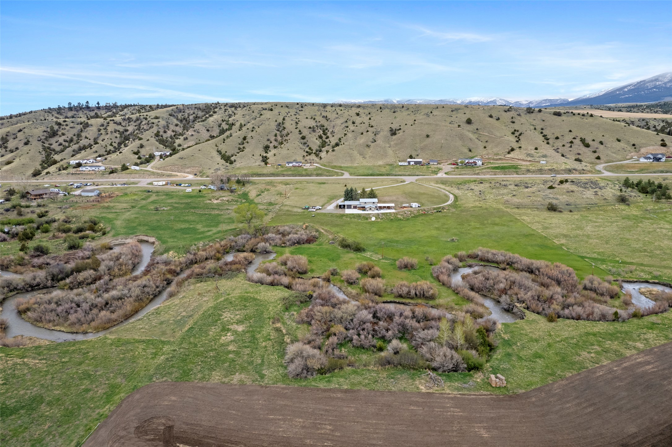 772 Highway 12 E Property Photo 98