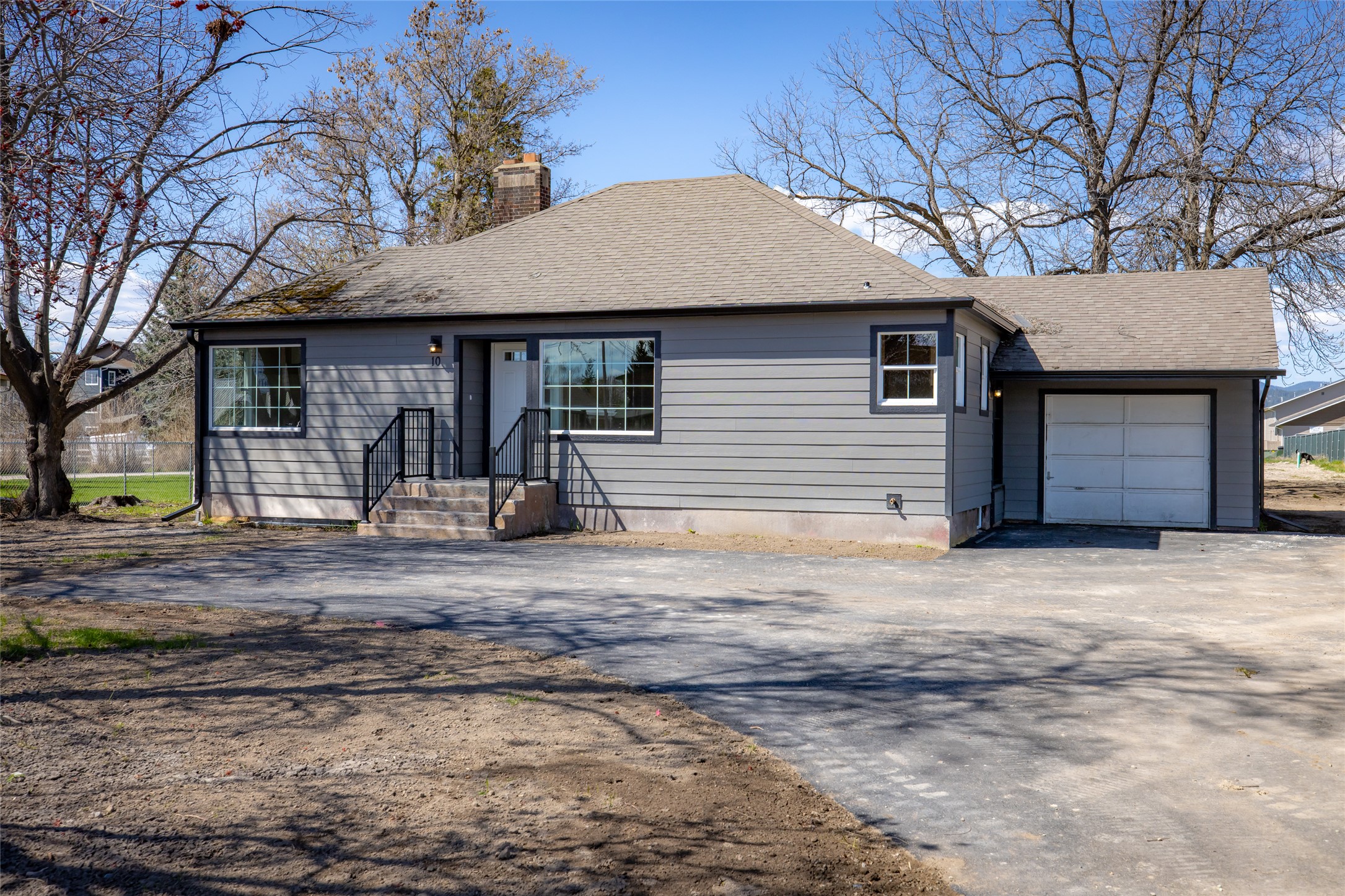 10 S Meridian Road Property Photo