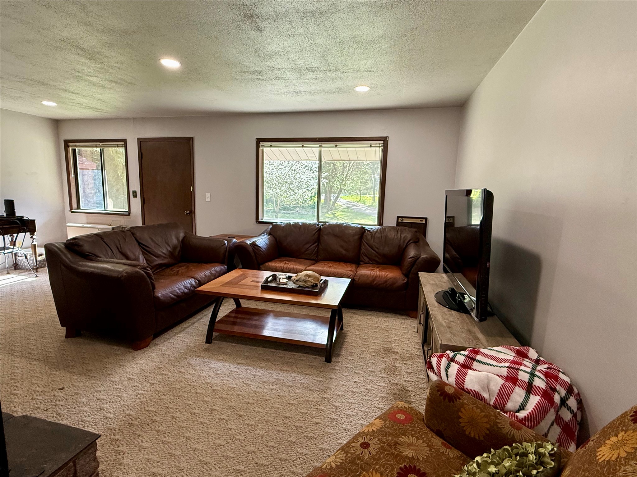12437 Us Hwy 2 Property Photo 6