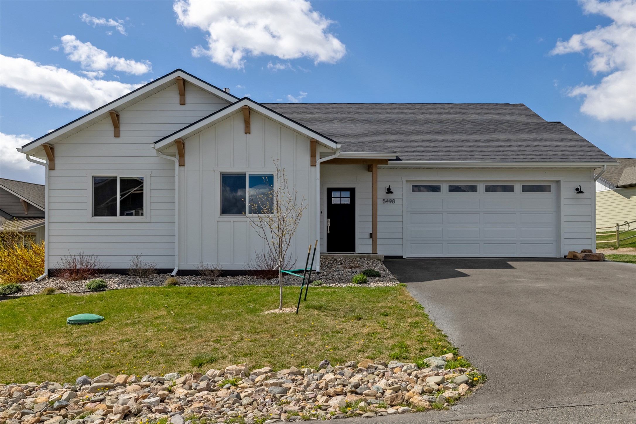 5498 Thimbleberry Loop Property Photo