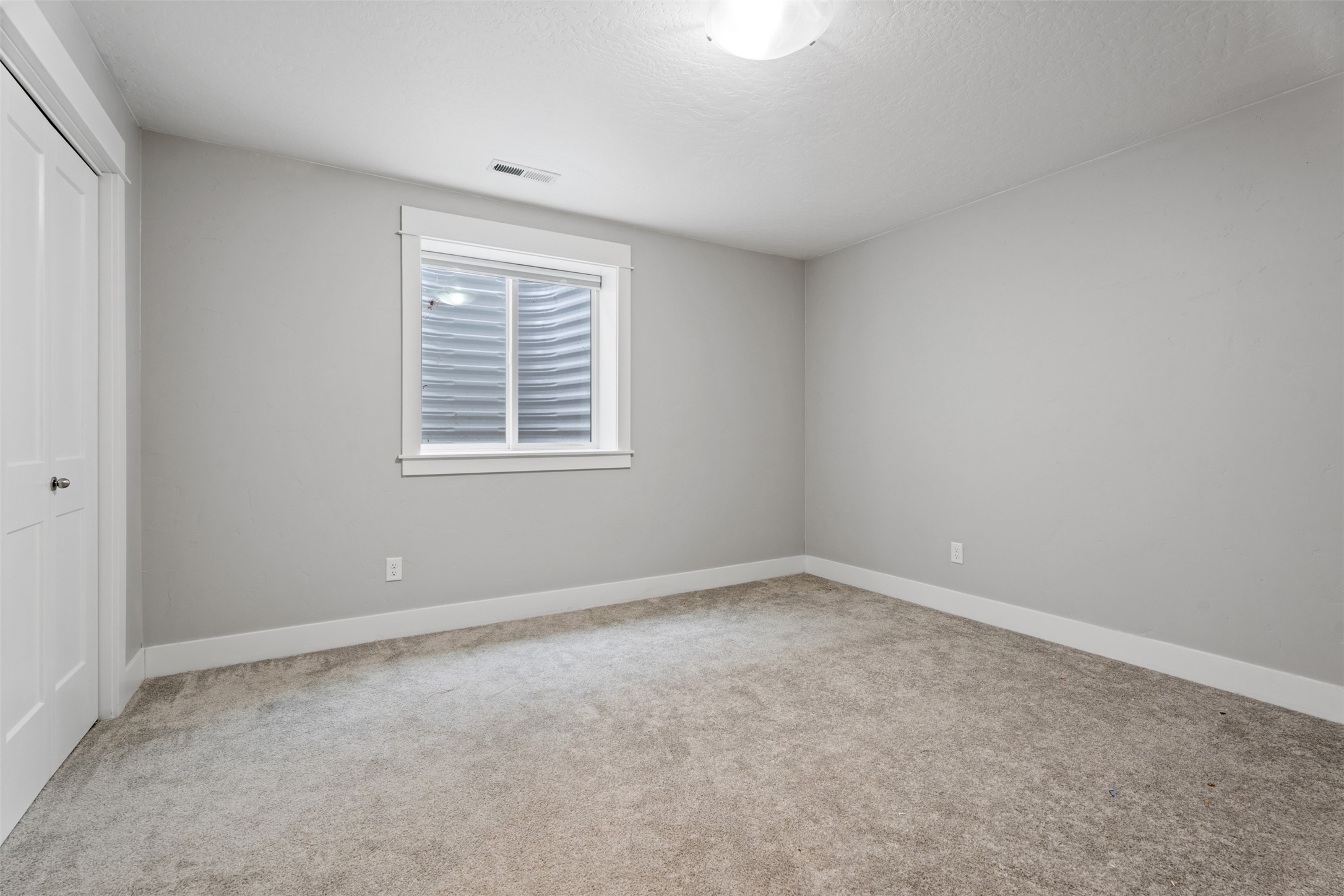 2421 Half Hitch Drive Property Photo 26