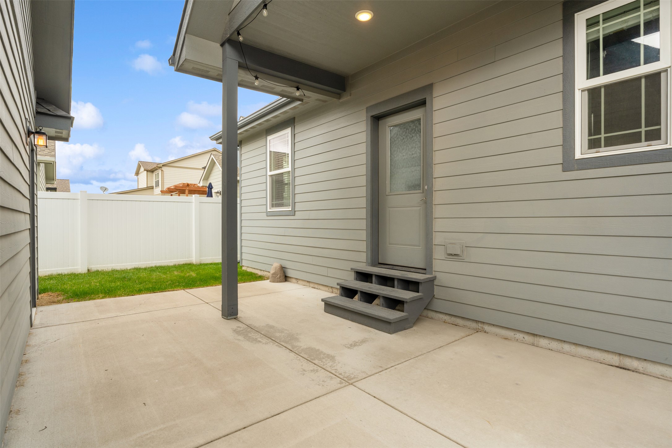 2421 Half Hitch Drive Property Photo 33