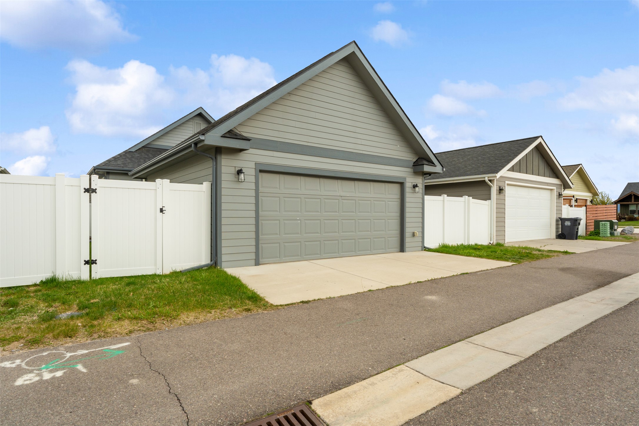 2421 Half Hitch Drive Property Photo 35