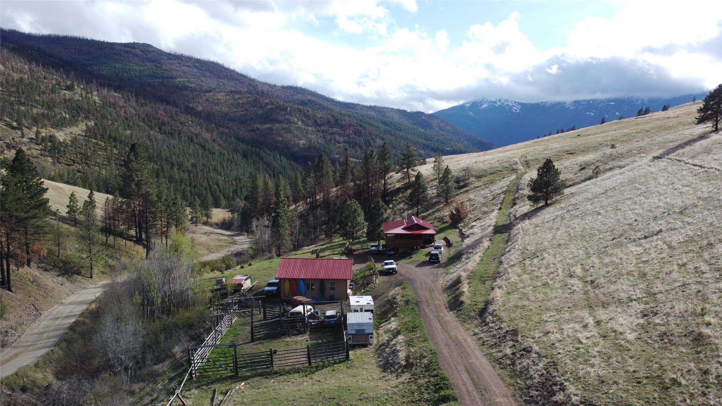 407 Mclaughlin Creek Road Property Photo