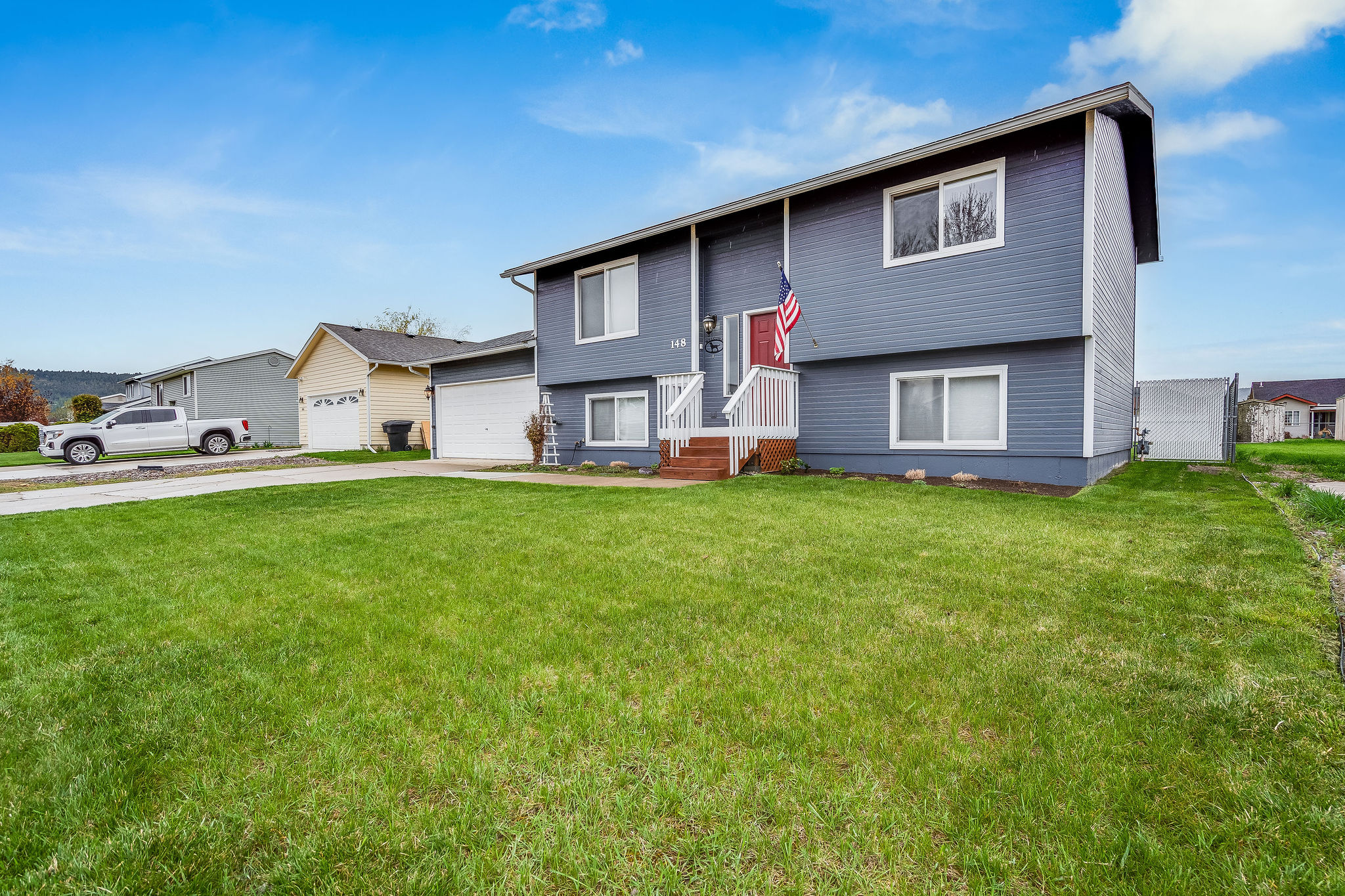 148 Greenbriar Drive Property Photo 1