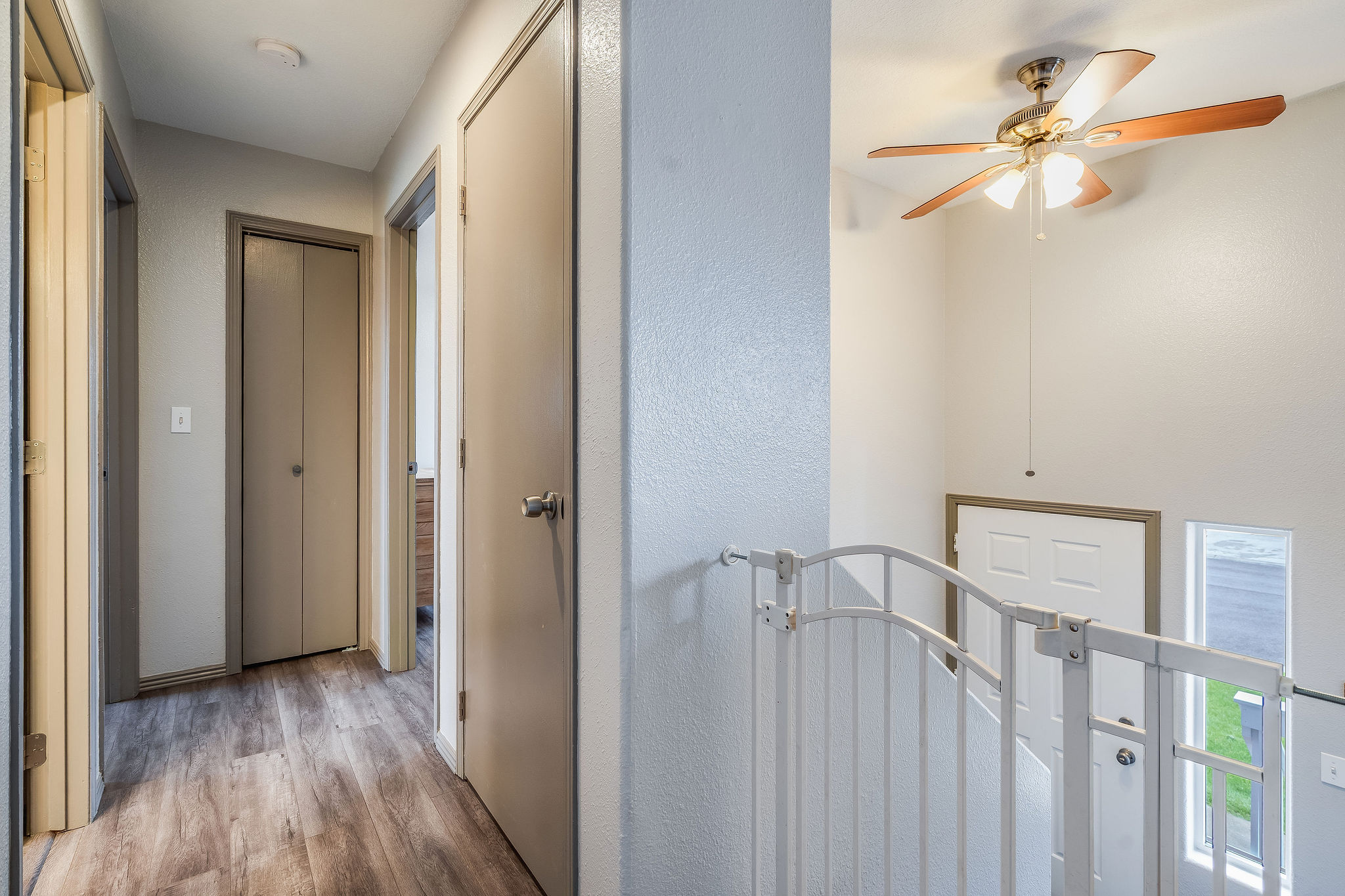 148 Greenbriar Drive Property Photo 6