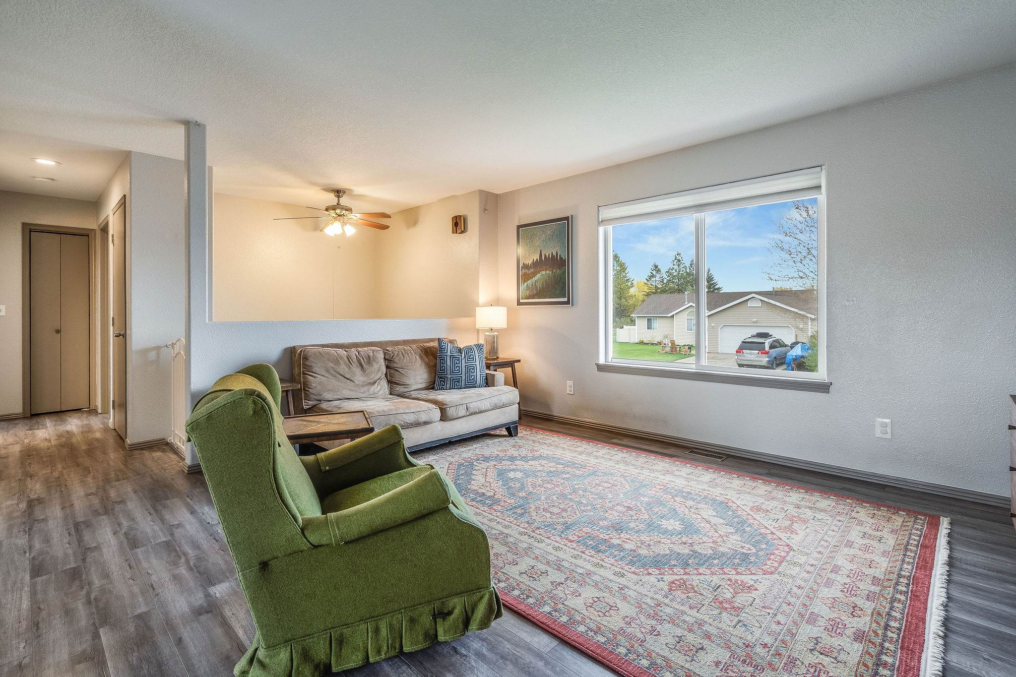 148 Greenbriar Drive Property Photo 8