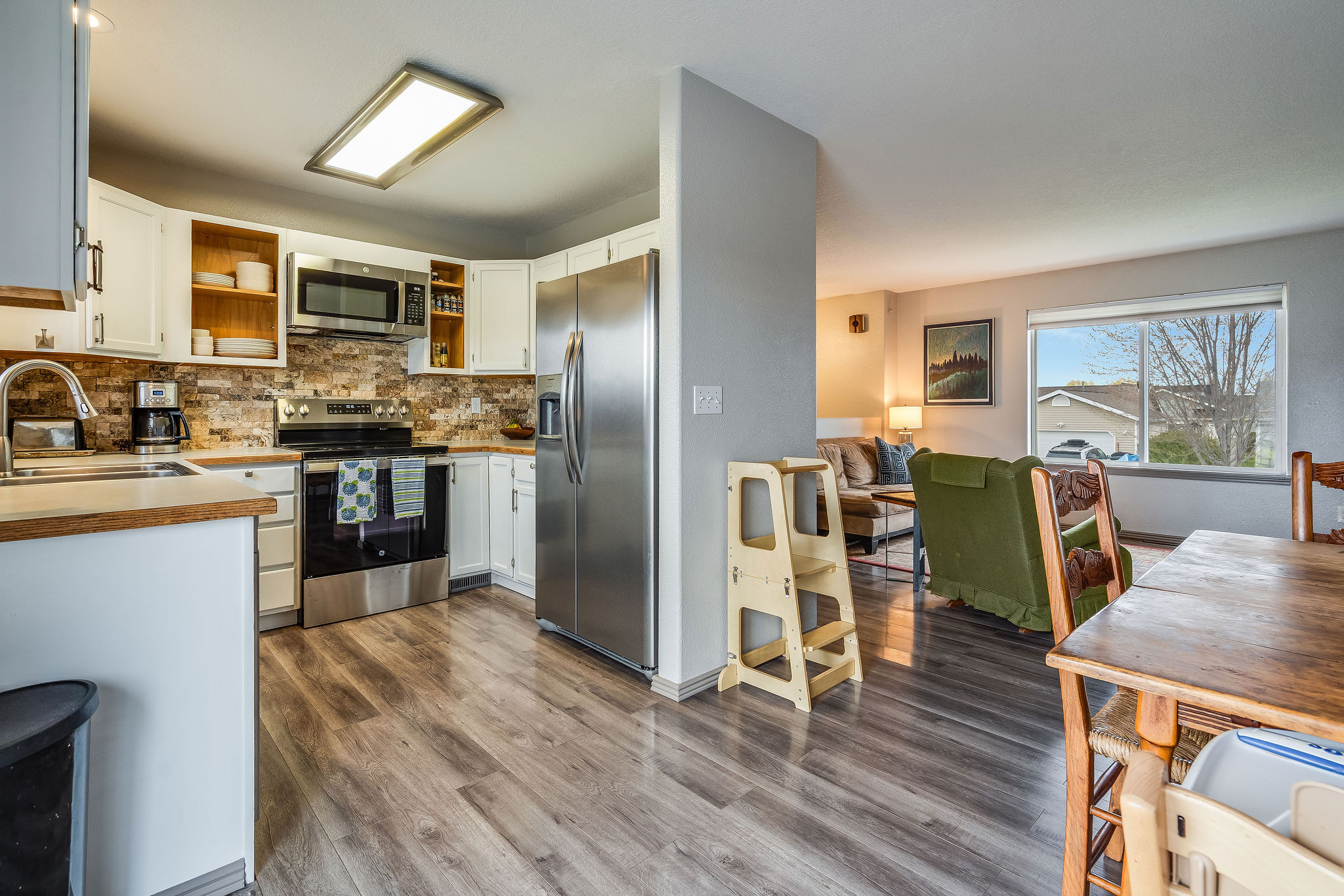 148 Greenbriar Drive Property Photo 14