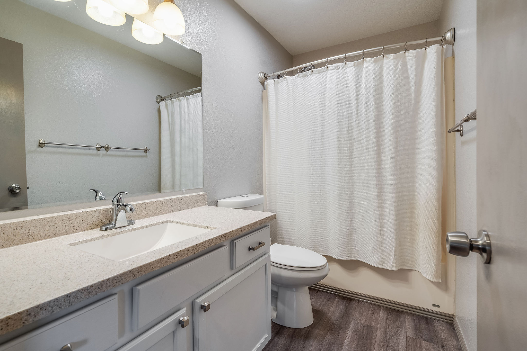 148 Greenbriar Drive Property Photo 19