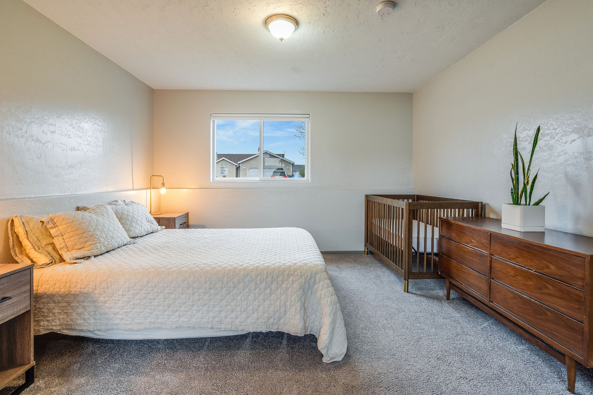 148 Greenbriar Drive Property Photo 26