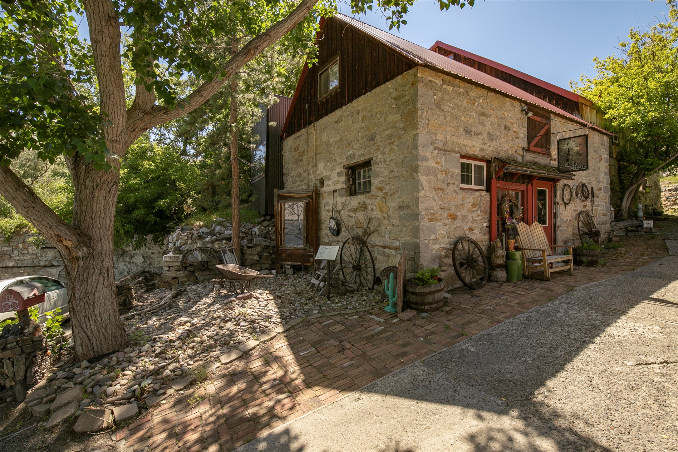 316 S Park Avenue Property Photo