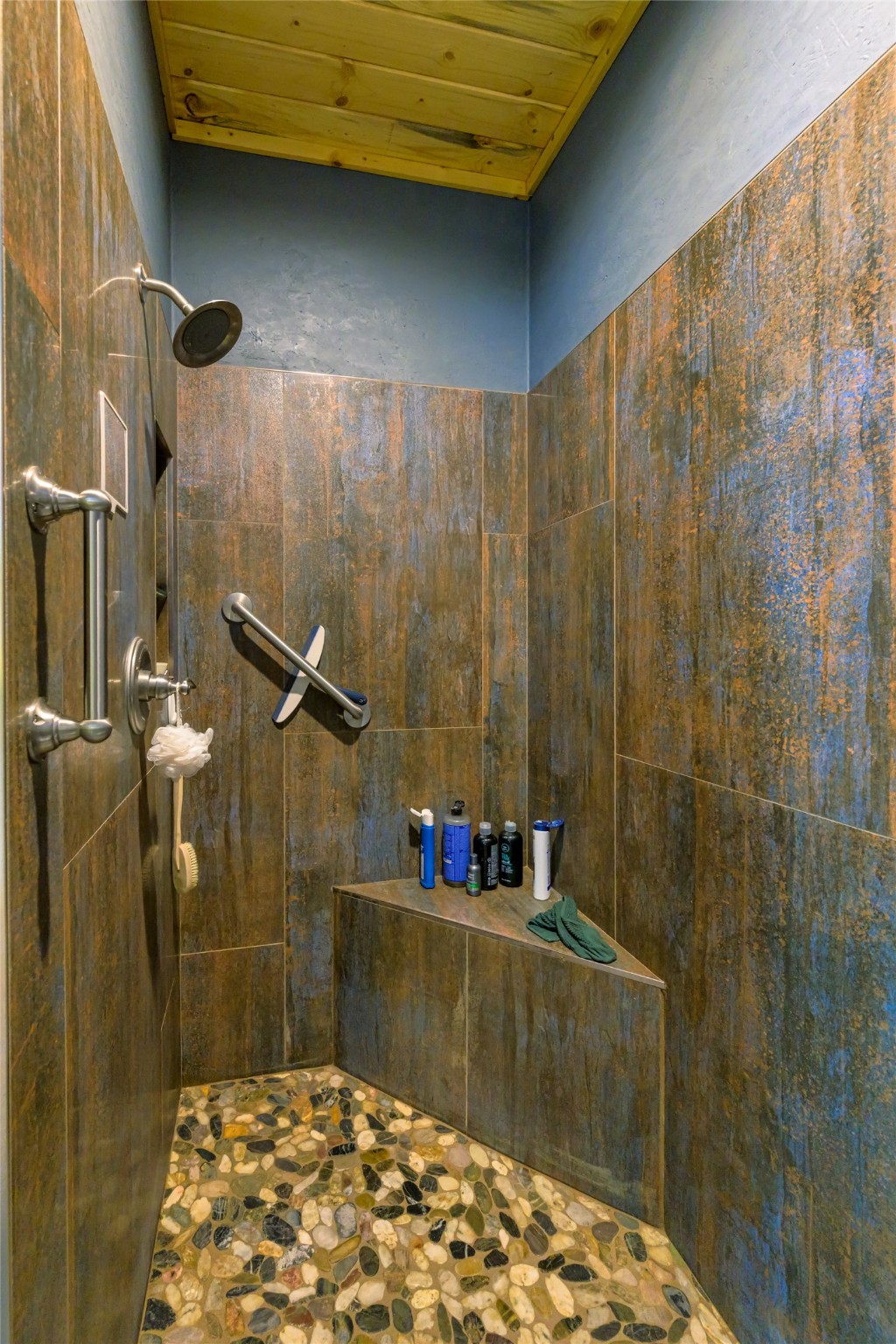 1500 River Road W Property Photo 31