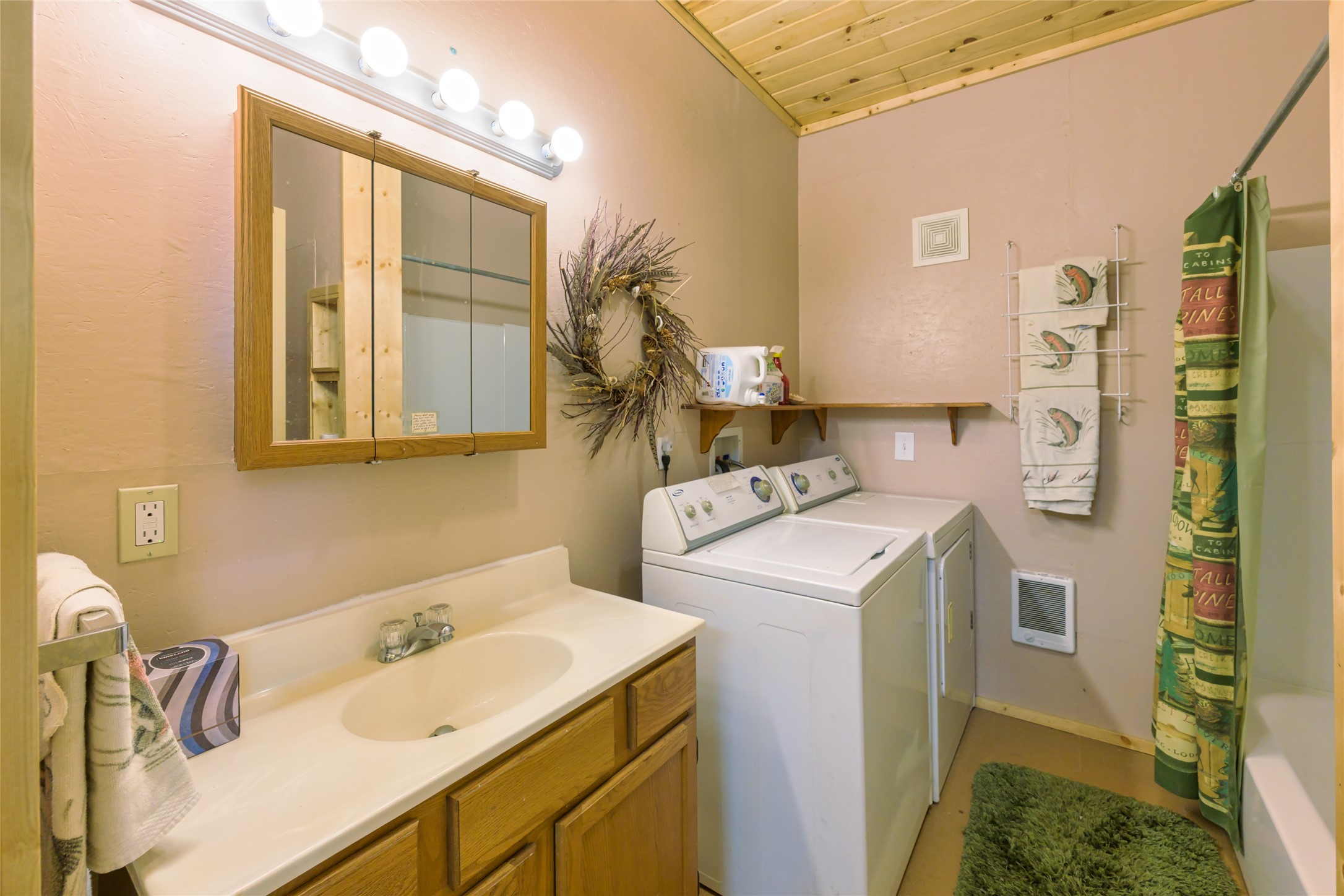 1500 River Road W Property Photo 35