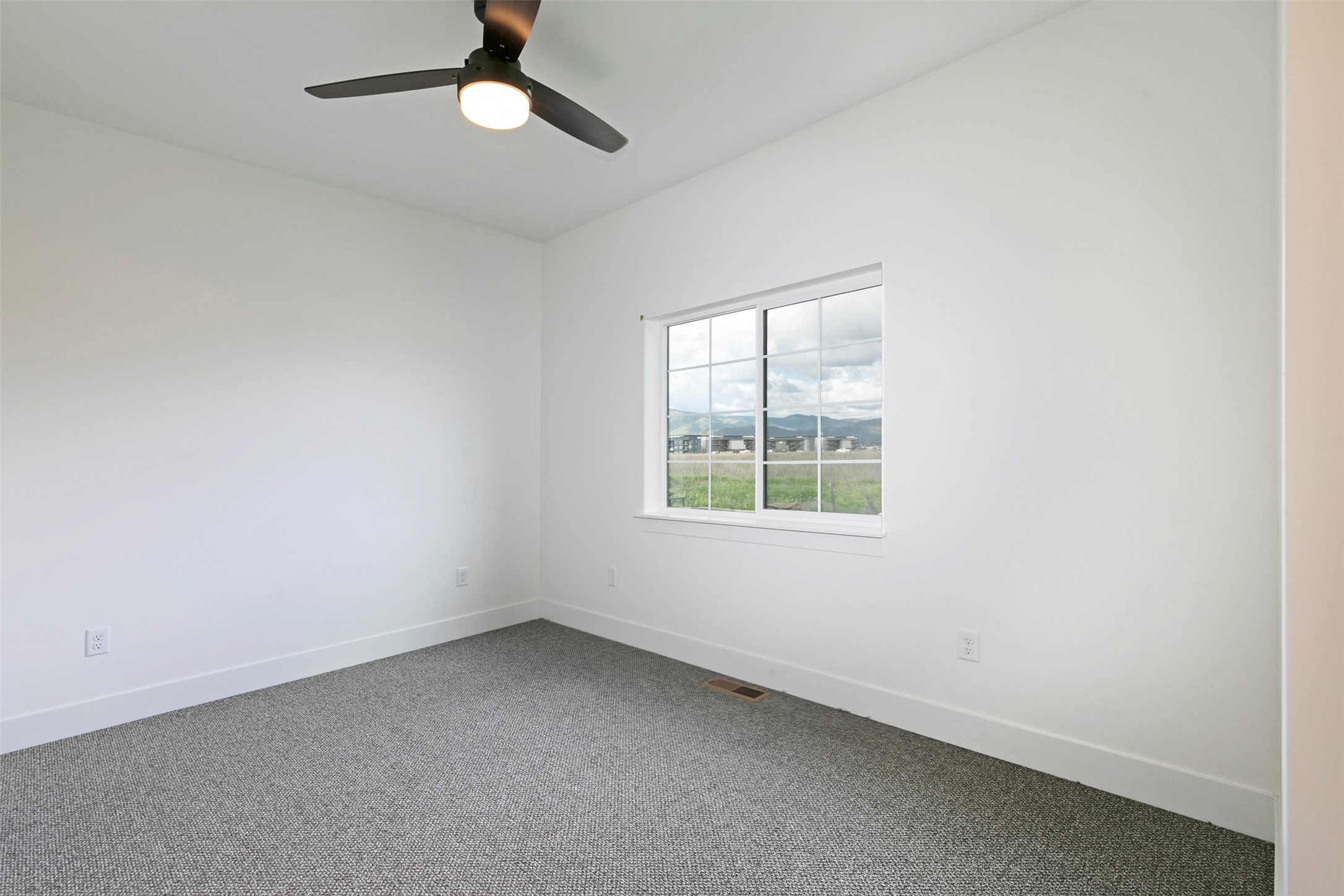 4962 England England Boulevard Property Photo 23